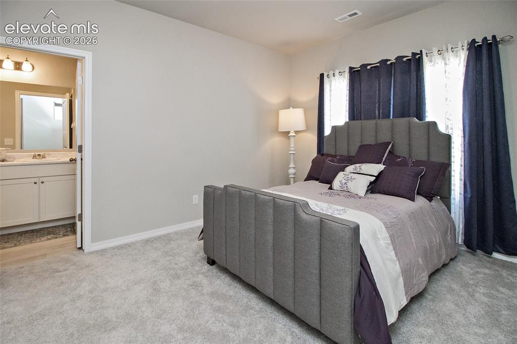 Image 9 of 23: Master Bedroom