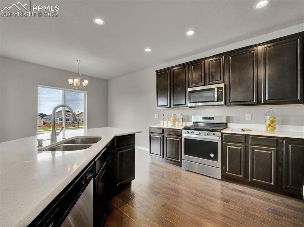 Listing 3153352, Image 6 of 39