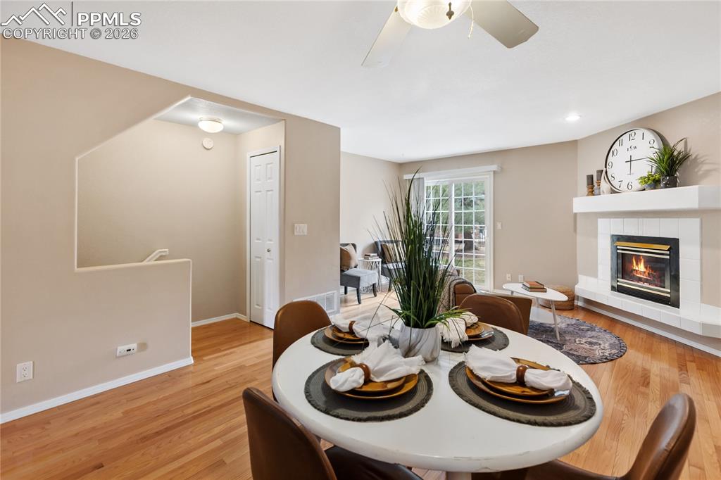 Image 12 of 37: Dining Area