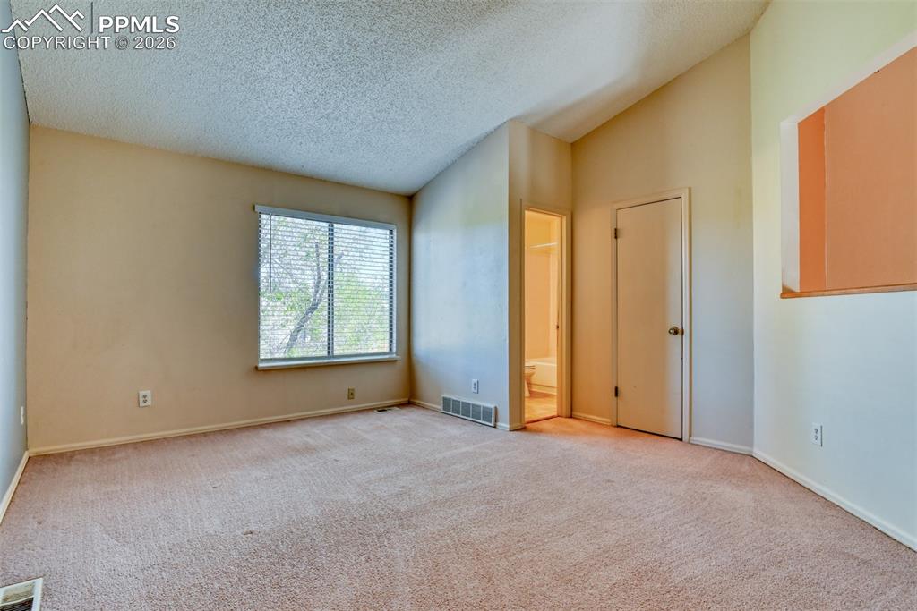 Image 16 of 32: Primary