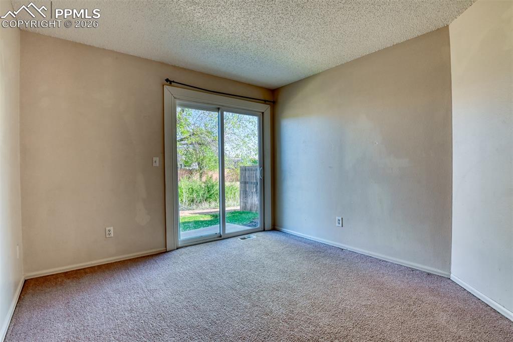 Image 24 of 32: Main Level