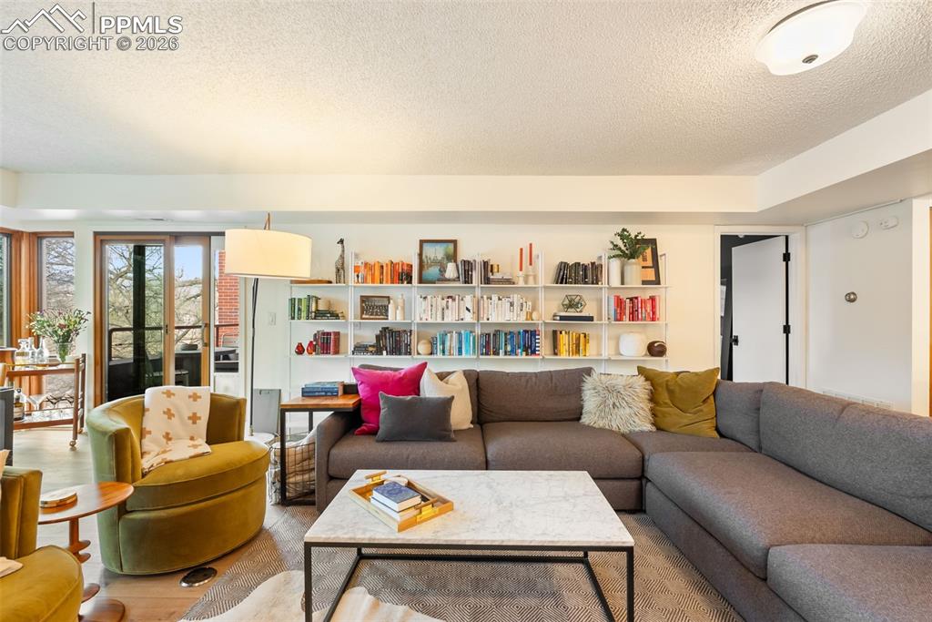 Image 10 of 39: Living Room