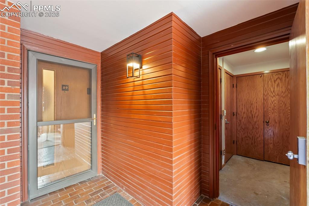 Image 35 of 39: Ample storange next to condo enterance