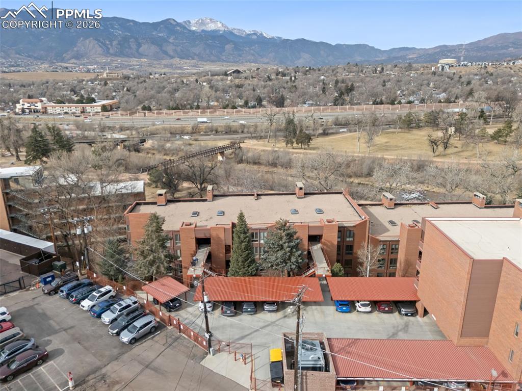 Image 39 of 39: Across the street from Monument Valley Park