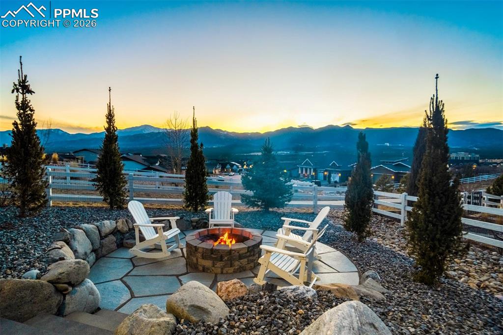 Image 44 of 50: Patio