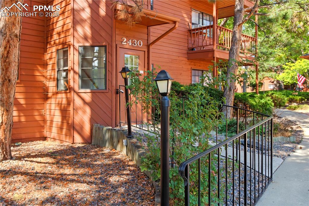 Image 2 of 26: Side of Structure