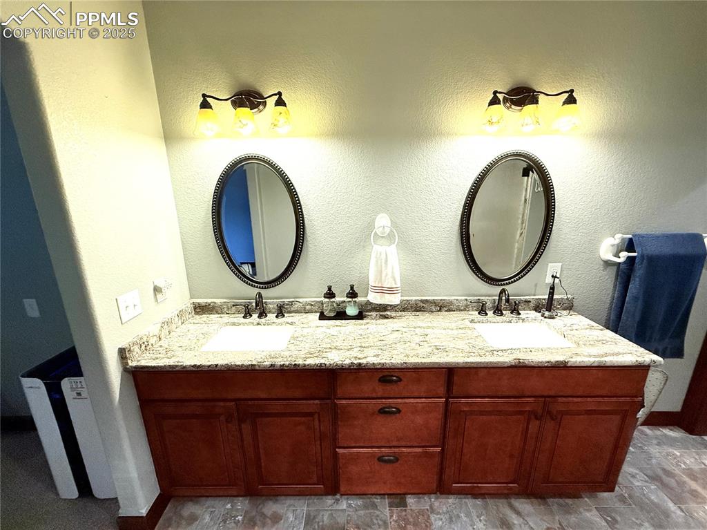 Image 31 of 50: 2nd floor 4th bathroom