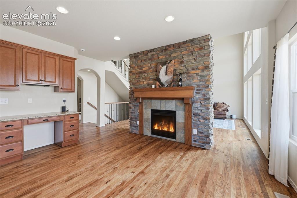 Image 11 of 49: Kitchen