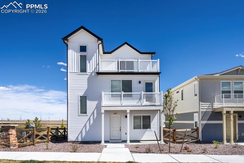 Image 1 of 48: Front of Structure