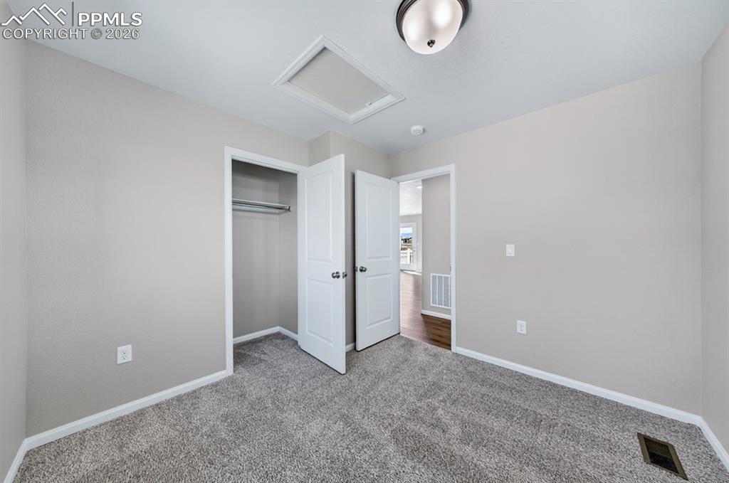 Image 23 of 48: Bedroom