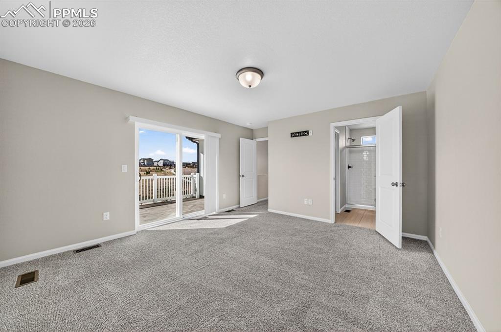 Image 34 of 48: Bedroom