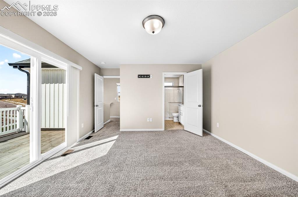 Image 39 of 48: Bedroom