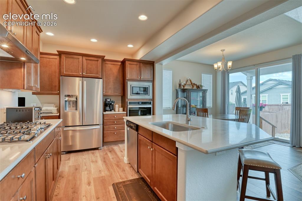Image 8 of 46: Kitchen