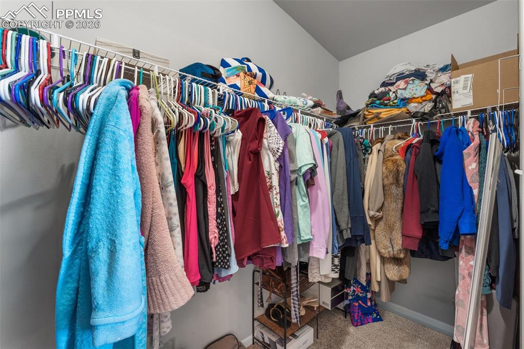 Image 22 of 44: Closet