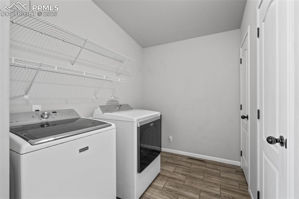 Image 26 of 44: Laundry