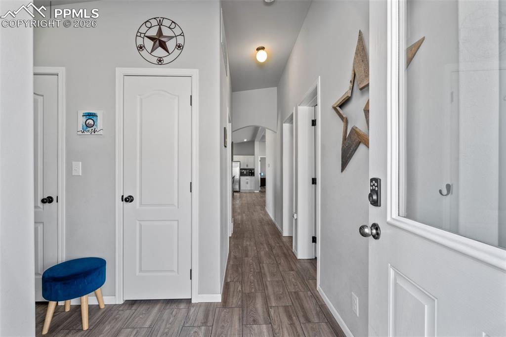 Image 9 of 44: Entry