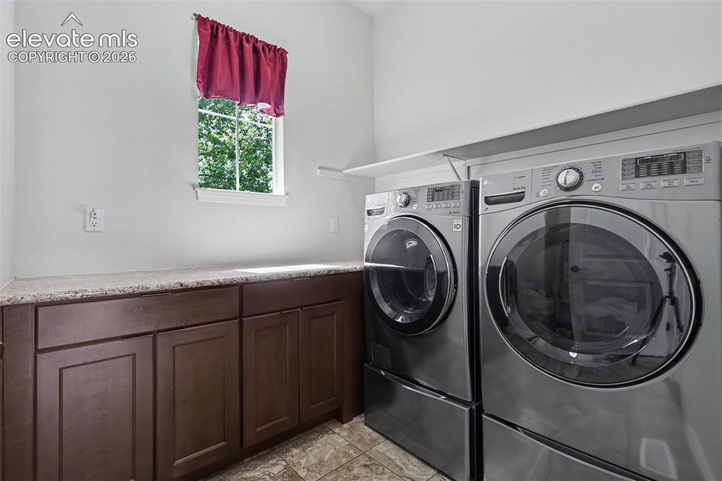 Image 13 of 44: Laundry