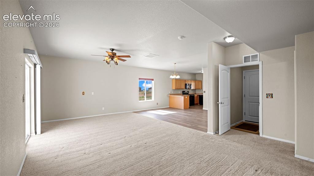 Image 16 of 40: Living Room