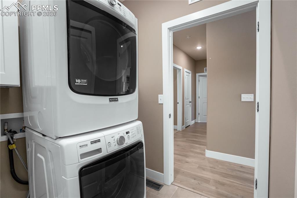 Image 46 of 50: Laundry