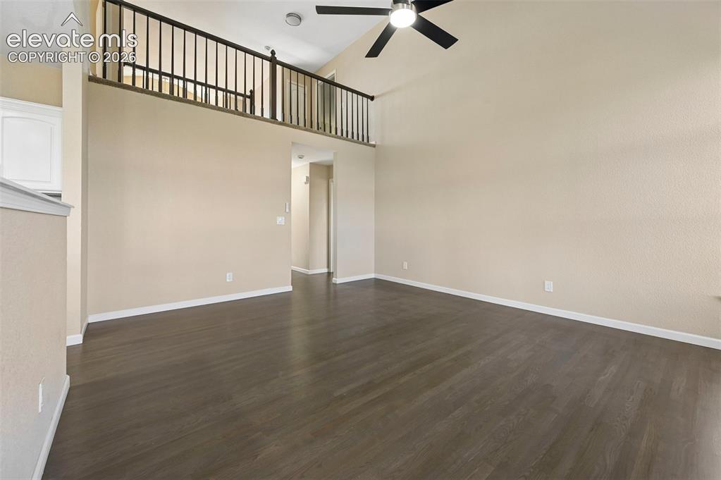 Image 6 of 16: Living Room