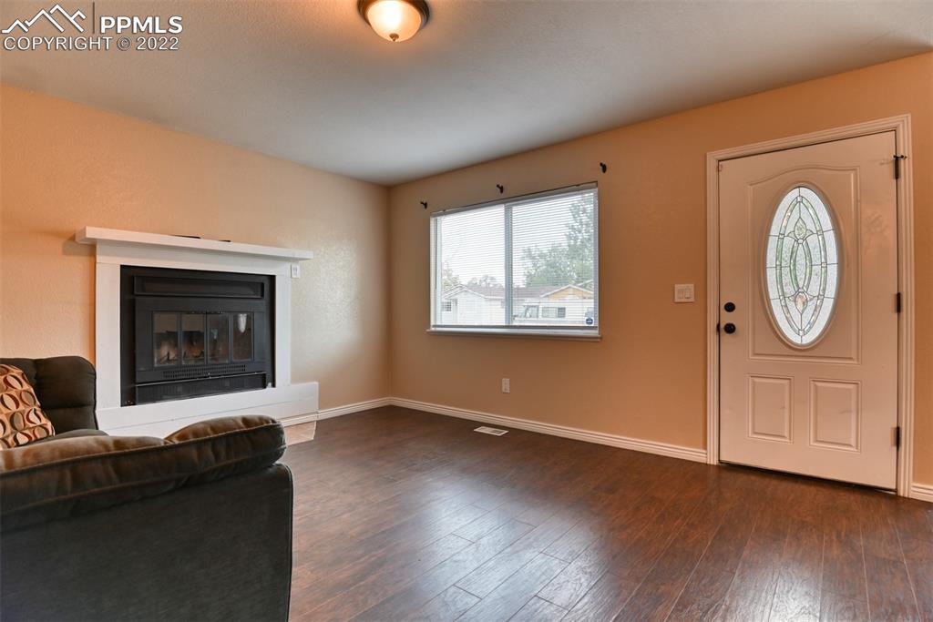 Listing 3176268, Image 9 of 27