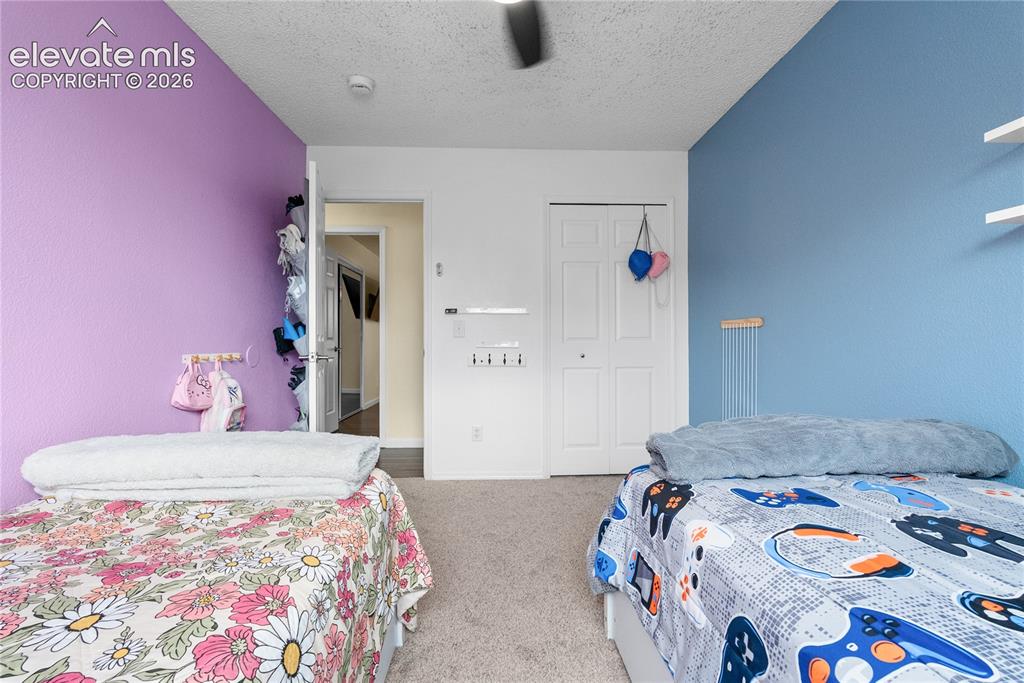 Image 18 of 46: Bedroom