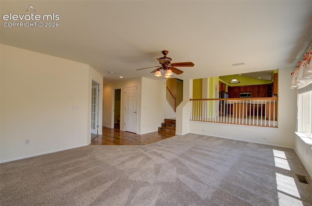 Image 20 of 50: Family Room