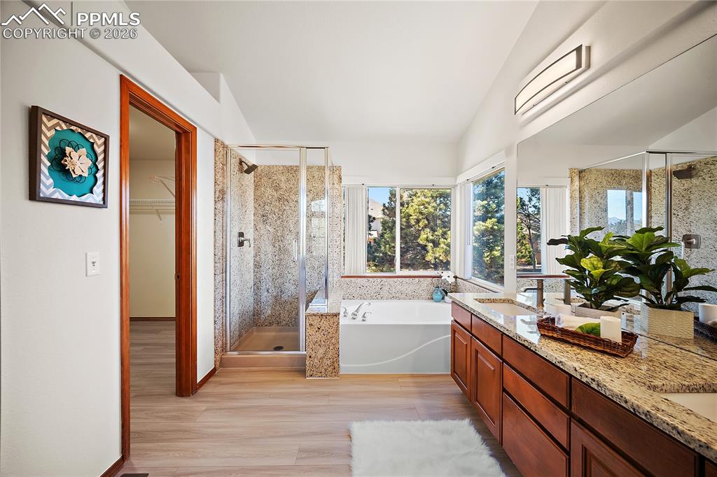 Image 21 of 44: Updated attached 5 piece bath