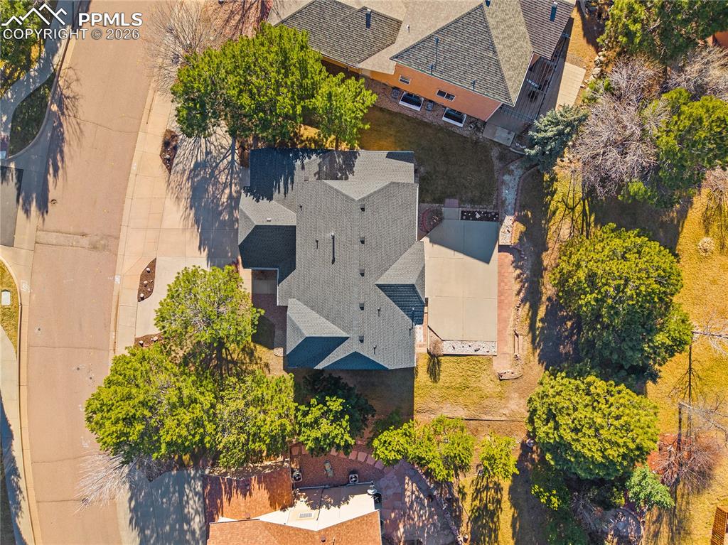 Image 40 of 44: No Description Available