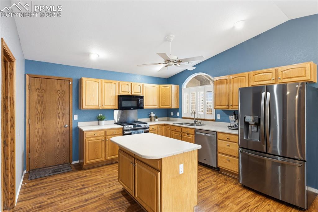 Image 11 of 45: No Description Available