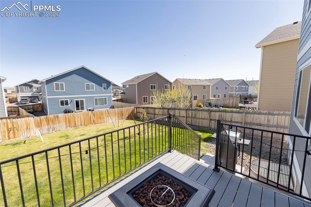 Image 43 of 48: Deck
