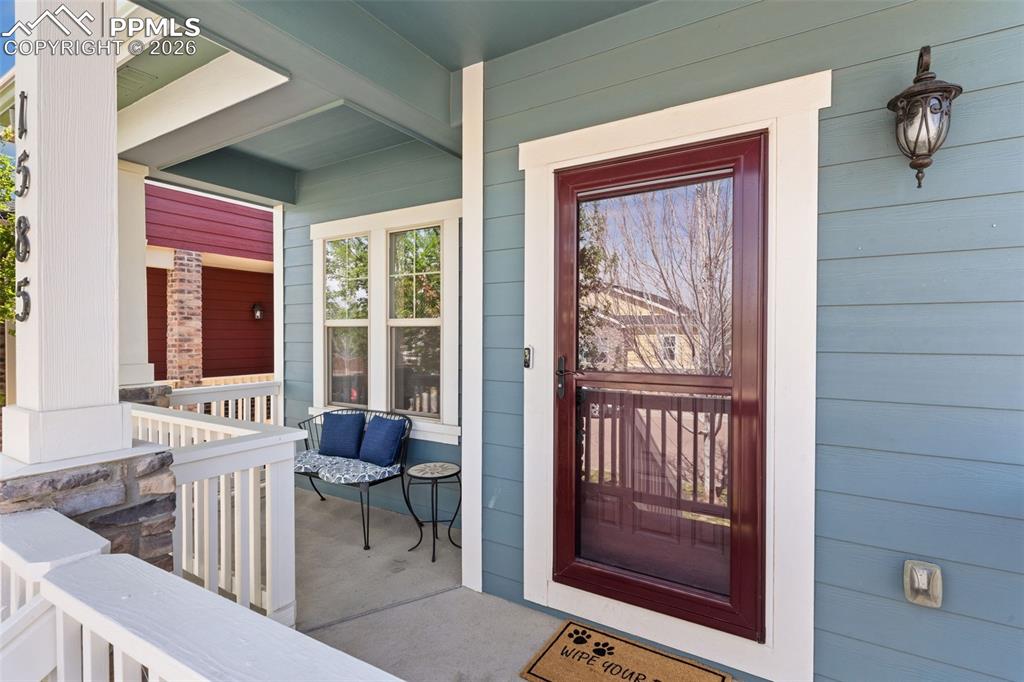 Image 3 of 45: Entry