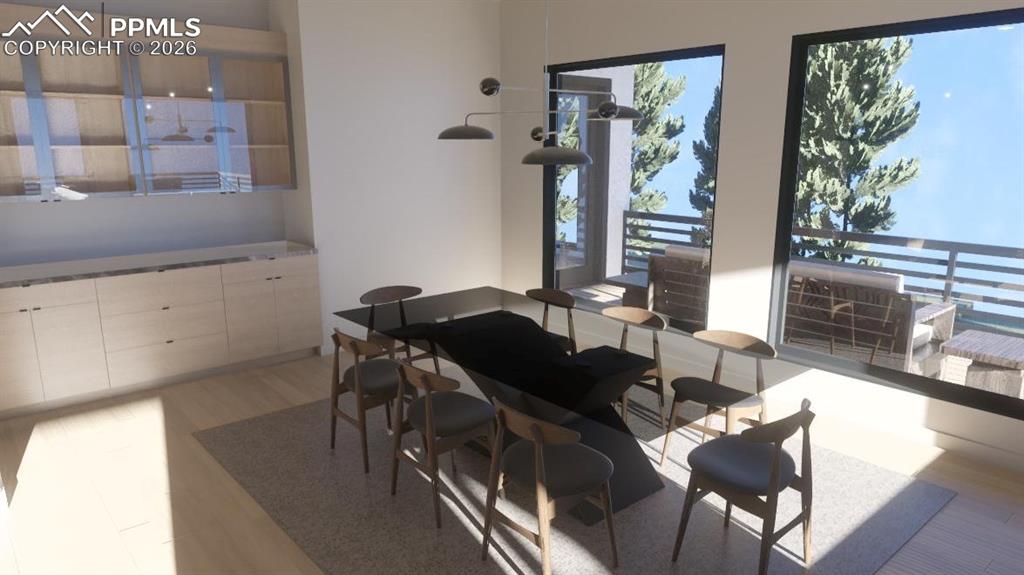 Image 12 of 45: Dining Area
