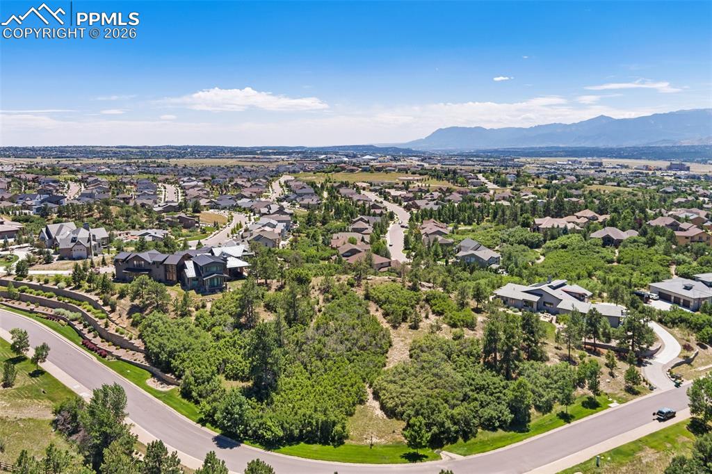 Image 36 of 45: Aerial view of the premium homesite