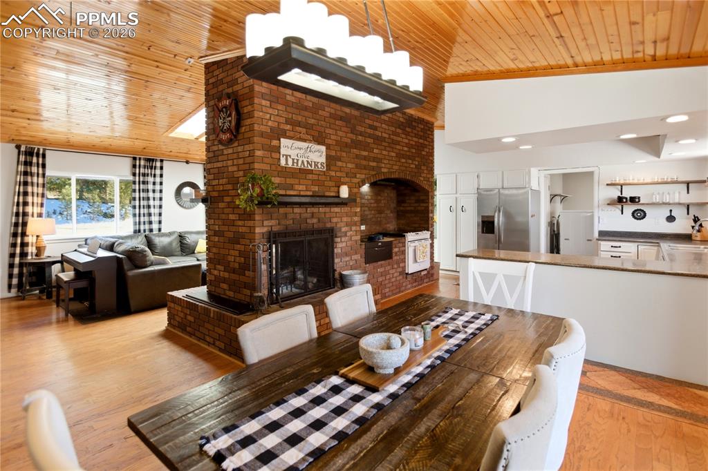 Image 7 of 42: Dining - Kitchen