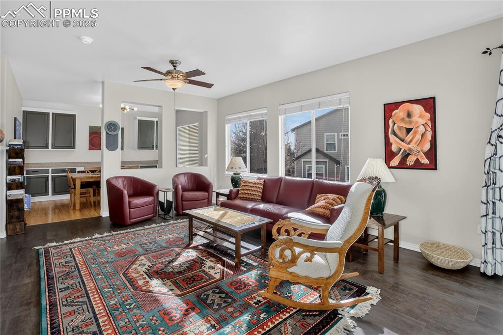 Image 15 of 49: Living Room