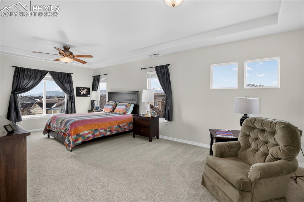 Image 22 of 49: Bedroom