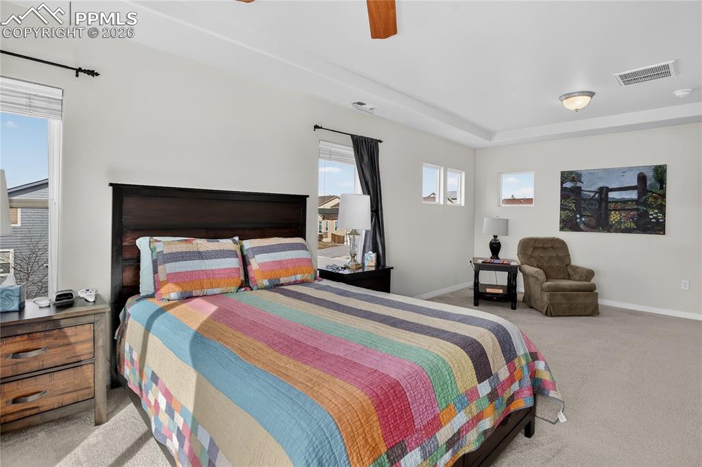 Image 23 of 49: Bedroom