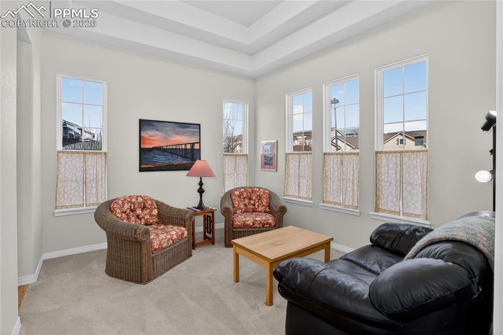 Image 7 of 49: Sitting Room