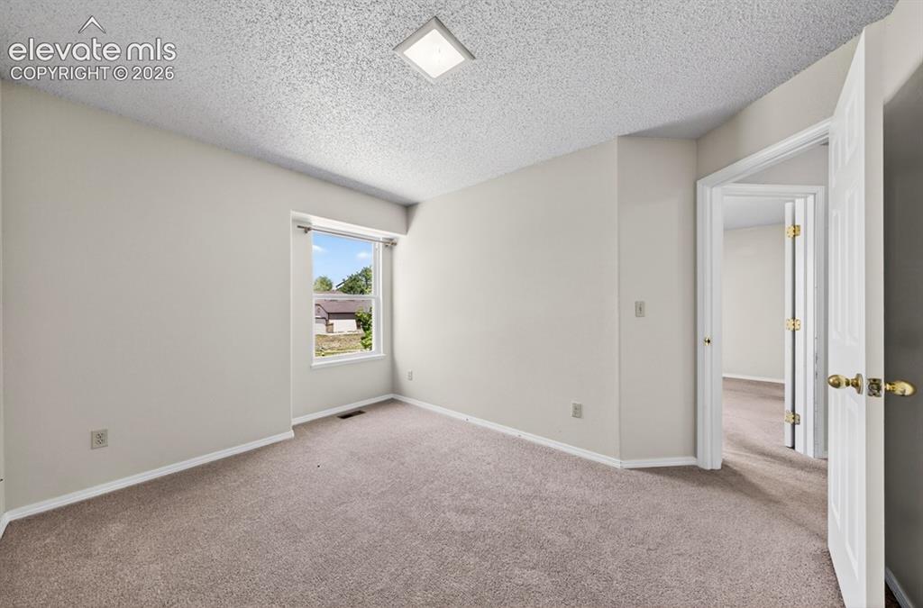 Image 19 of 37: Bedroom