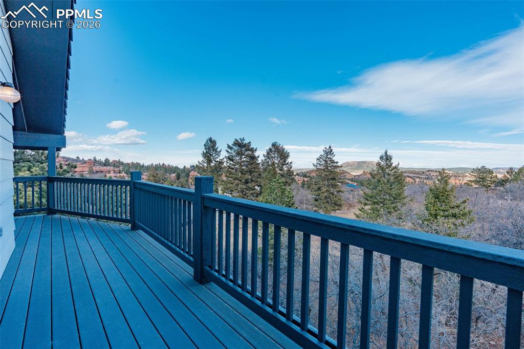 Image 25 of 49: Deck