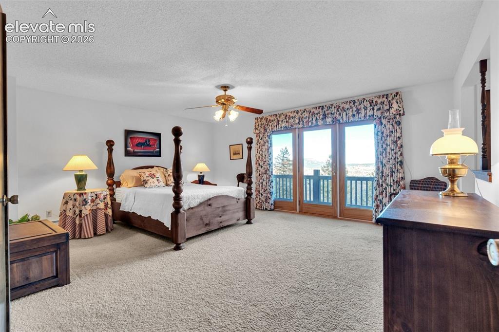 Image 9 of 50: Master Bedroom