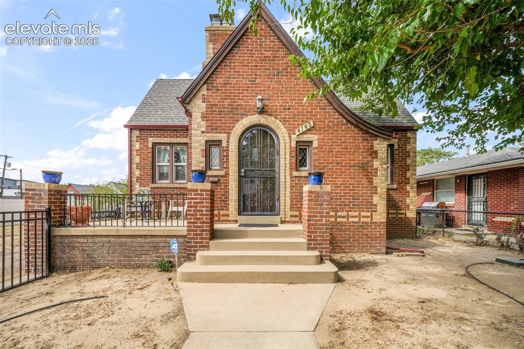 Caption: Front of Structure