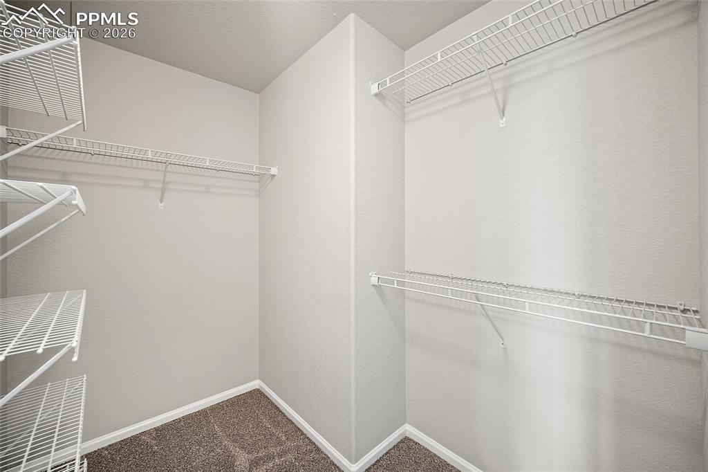 Image 24 of 42: Closet