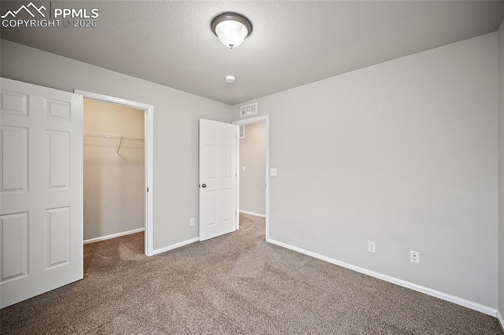 Image 27 of 42: Bedroom