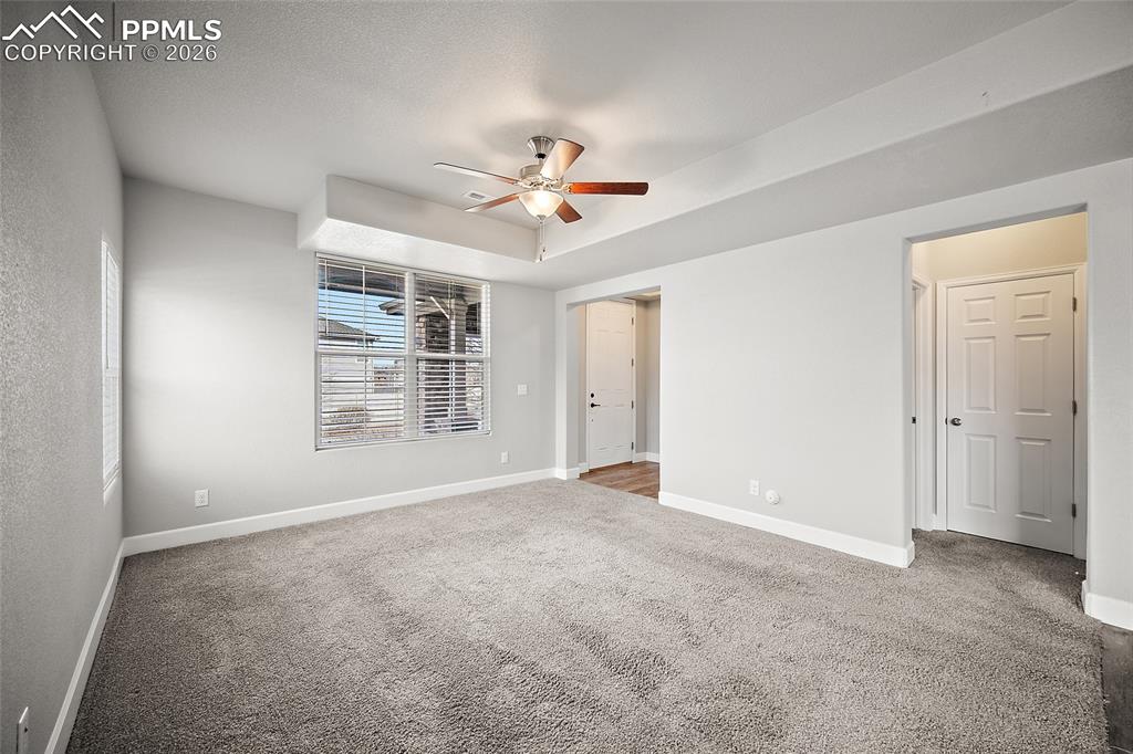 Image 6 of 42: Bedroom