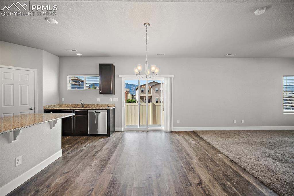 Image 9 of 42: Kitchen