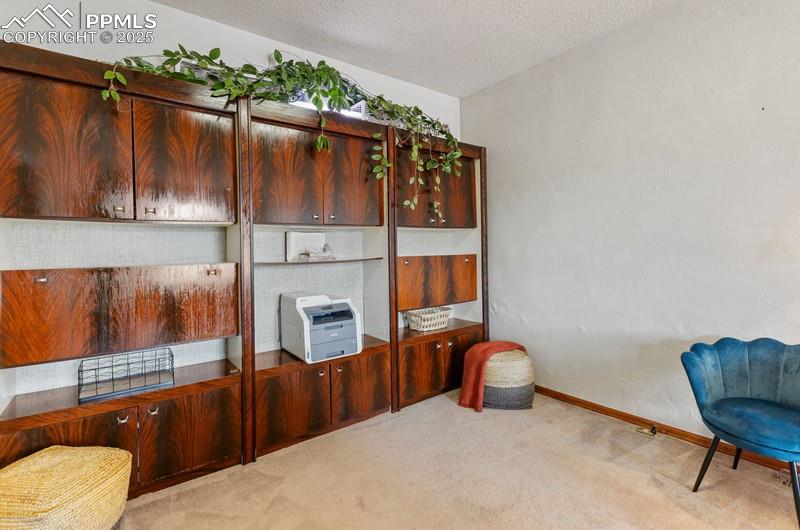 Image 12 of 27: Living Room