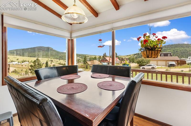 Image 5 of 27: Dining Room