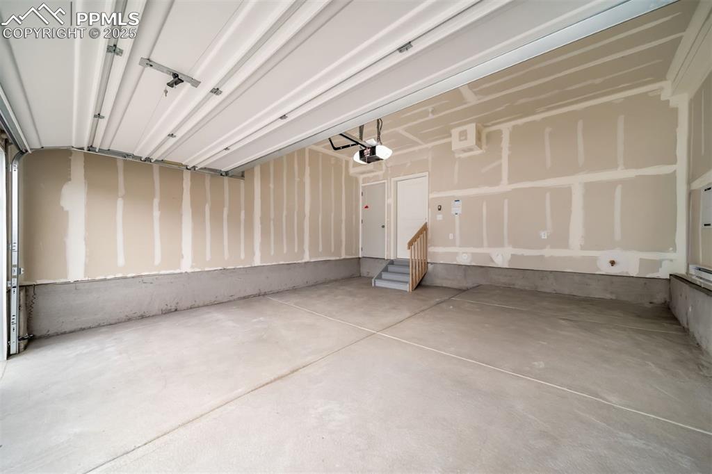 Image 6 of 24: Photos of model home